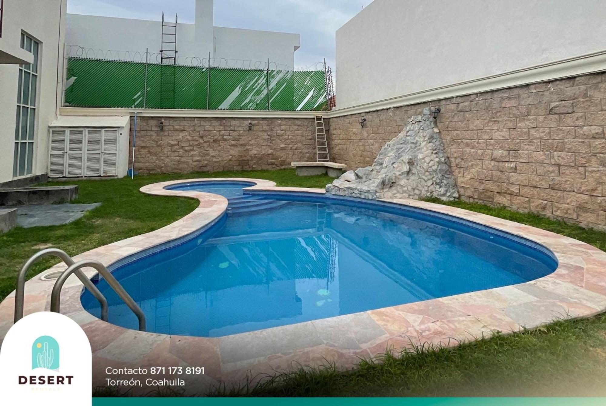 Room In Lodge - 18 Large Apartment For 2 People Torreón エクステリア 写真